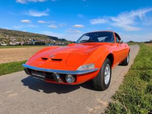 Bild 17/24 von Opel GT 1900 (1972)
