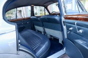 Image 47/50 of Jaguar Mk II 3.4 (1966)