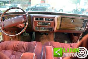 Immagine 6/10 di Cadillac Coupe DeVille 7.3 V8 (1978)