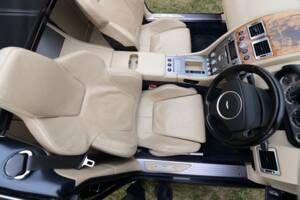 Image 29/50 of Aston Martin DB 9 Volante (2006)