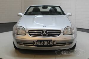 Bild 6/8 von Mercedes-Benz SLK 230 Kompressor (1999)