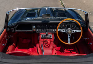 Image 14/24 of Jaguar E-Type 3.8 (1963)