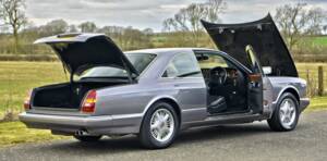 Bild 21/50 von Bentley Continental R (1996)