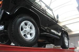 Image 12/50 of Land Rover Defender 90 (2013)