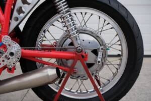 Image 2/44 of Moto Guzzi DUMMY (1972)