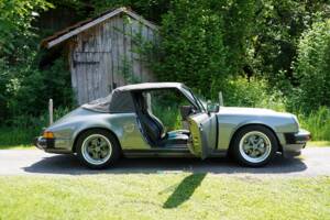 Bild 12/20 von Porsche 911 Carrera 3.2 (1988)