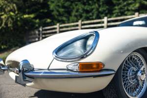 Image 23/50 de Jaguar Type E 3.8 (1963)