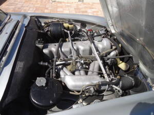 Afbeelding 18/20 van Mercedes-Benz 230 SL (1963)