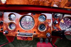 Image 41/50 of Bentley 4 1&#x2F;4 Litre (1939)