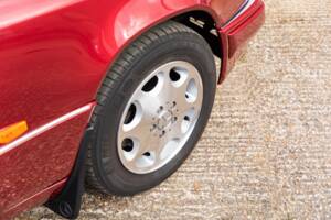 Bild 26/33 von Mercedes-Benz E 220 (1994)