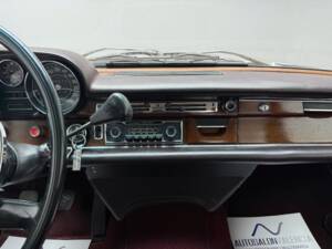 Bild 17/24 von Mercedes-Benz 280 S (1970)