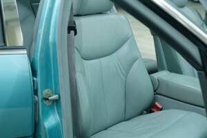 Bild 41/50 von Mercedes-Benz 300 SE (1991)