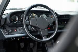 Bild 8/25 von Porsche 911 SC 3.0 (1982)