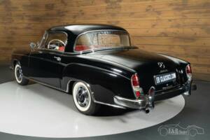 Bild 14/19 von Mercedes-Benz 220 S (1959)