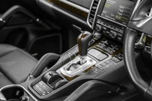 Bild 45/50 von Porsche Cayenne Diesel (2011)