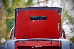 Image 74/78 of Jaguar XK 150 3.4 S OTS (1958)