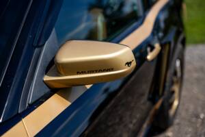 Image 32/50 of Ford Mustang V6 (2009)