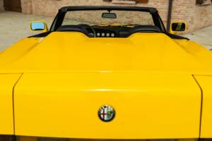 Image 38/50 de Alfa Romeo RZ (1994)
