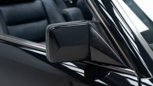 Image 15/15 of Mercedes-Benz E 200 (1995)