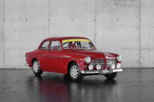Image 3/41 of Volvo P 122 S (1966)
