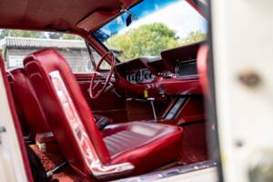 Image 32/50 of Ford Mustang 200 (1966)