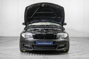 Image 35/50 of BMW 125i (2008)