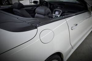 Image 33/99 de Mercedes-Benz SL 55 AMG (2005)