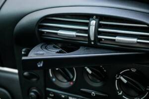 Immagine 14/40 di Porsche 911 GT3 Clubsport (2000)