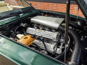 Bild 8/92 von Aston Martin V8 Volante X-Pack (1989)