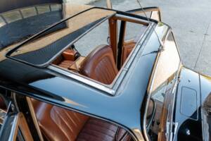Obraz 18/20 pojazdu Bentley Mark VI (1950)