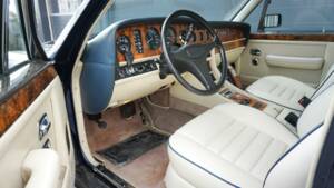 Image 19/45 of Bentley Turbo R (1988)