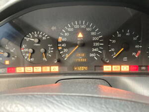 Image 16/49 de Mercedes-Benz SL 280 (1995)
