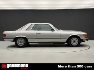 Immagine 4/15 di Mercedes-Benz 380 SLC (1981)
