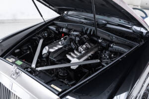 Image 32/36 of Rolls-Royce Phantom DHC (2008)