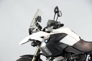 Image 25/50 of BMW DUMMY (2010)