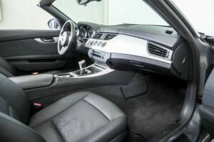 Image 12/50 of BMW Z4 sDrive23i (2010)