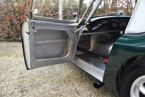 Image 23/29 of Austin-Healey 3000 Mk II (BT7) (1962)