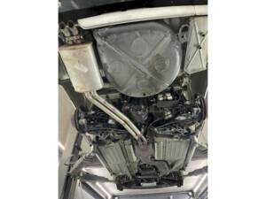 Bild 30/36 von Mercedes-Benz 560 SL (1989)