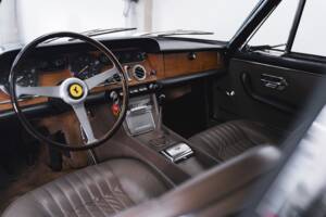 Image 5/100 of Ferrari 330 GT 2+2 (1965)