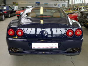 Image 26/41 of Ferrari 550 Maranello (2000)
