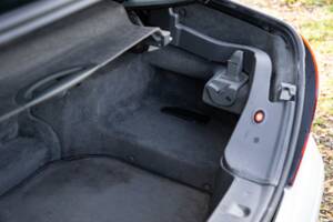 Image 43/45 of Mercedes-Benz SL 55 AMG (2004)