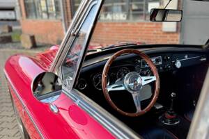 Bild 19/21 von MG MGC GT (1968)