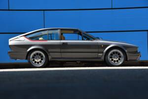 Bild 8/19 von Alfa Romeo GTV 6 2.5 (1986)