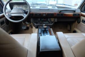 Image 17/63 of Land Rover Range Rover Classic Vogue LSEi (1993)