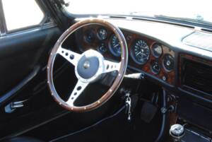 Image 12/39 of Triumph Stag (1971)