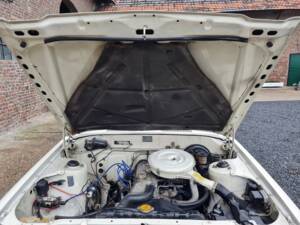 Image 37/46 of Toyota Cressida (1977)