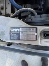 Immagine 37/39 di Mercedes-Benz 190 E 2.6 (1990)