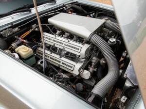 Bild 46/50 von Aston Martin V8 (1978)