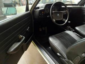 Bild 12/32 von BMW 320 Baur TC (1979)