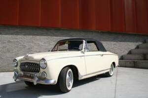 Image 3/8 de Peugeot 403 C (1960)